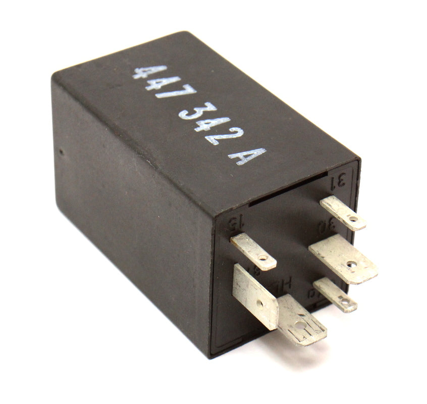 AC A/C Compressor Relay # 384 VW Passat Audi A4 - Genuine - 8D0 919 578 A