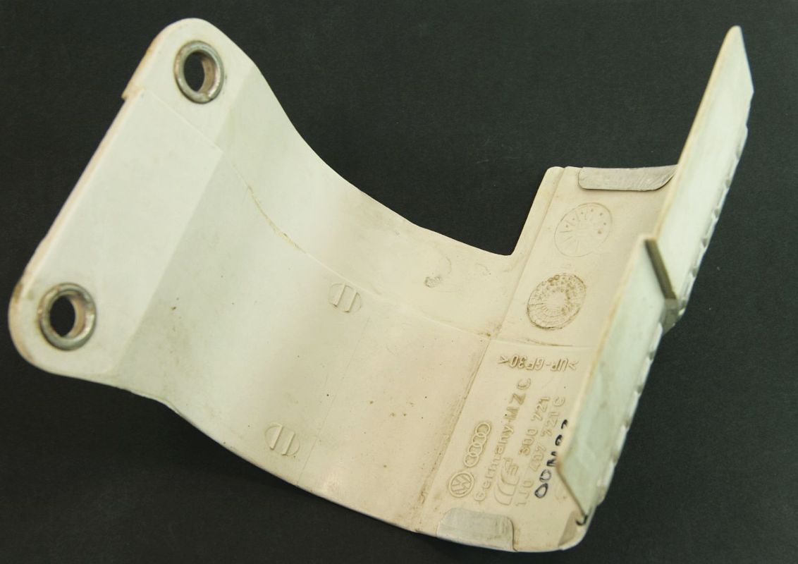 Axle Shield Cover 98-10 VW Jetta Golf Rabbit GTI MK4 MK5 Beetle - 1J0 407 721 C