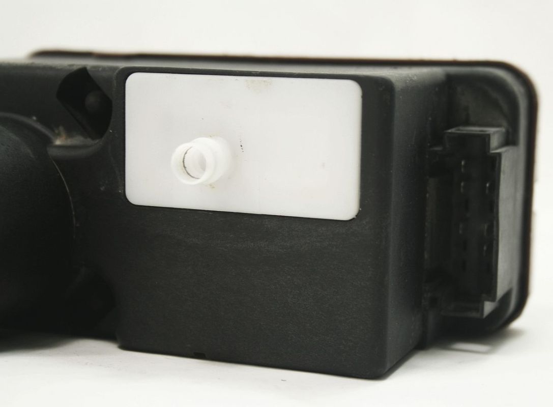 Central Locking Vacuum Pump VW Jetta Golf GTI Cabrio MK3 Genuine ~ 1H0 962 257 F