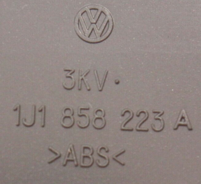 Dash Fuse Panel Door Diagram Trim VW Jetta Golf GTI 99-05 MK4 - 1J1 858 223 A