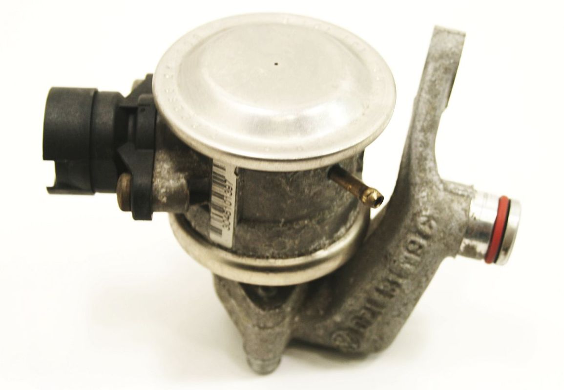 EGR Exhaust Gas Valve 99-05 VW Jetta GTI MK4 2.8 12V VR6 - 021 131 101 E