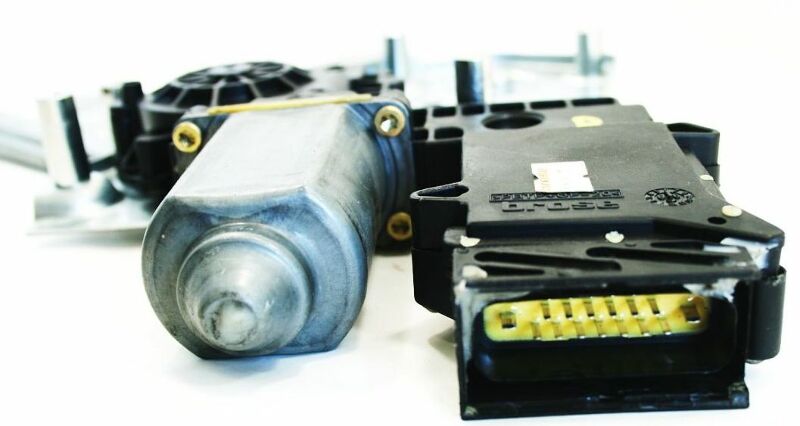 LH Rear Power Window Regulator Track & Motor 95-02 VW Cabrio - 1E0 959 811 B