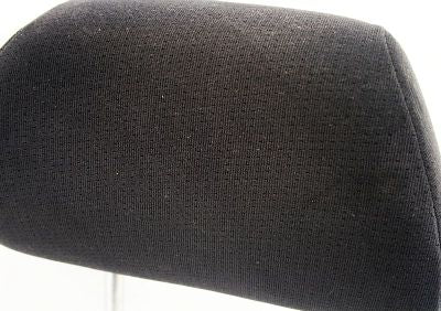 LH RH Front Headrests Head Rests 1998 VW Passat B5 - Genuine