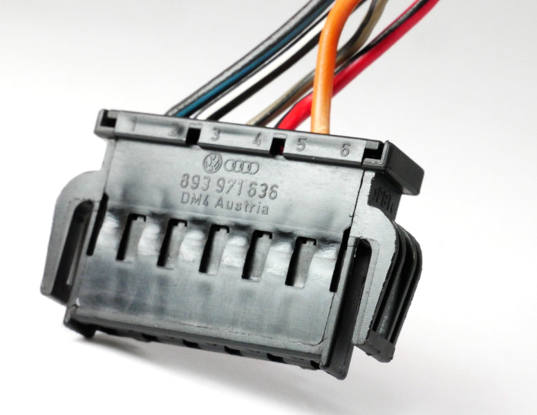 LH Taillight Tail Light Wiring Plug Pigtail 99-05 VW Jetta Sedan Mk4 893 971 636