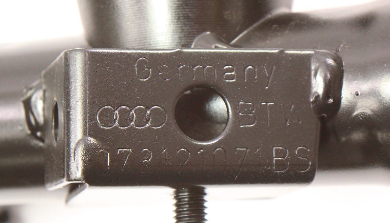 Metal Coolant Water Pipe Line Audi A4 A6 VW Passat 2.8 V6 - 078 121 071 BS