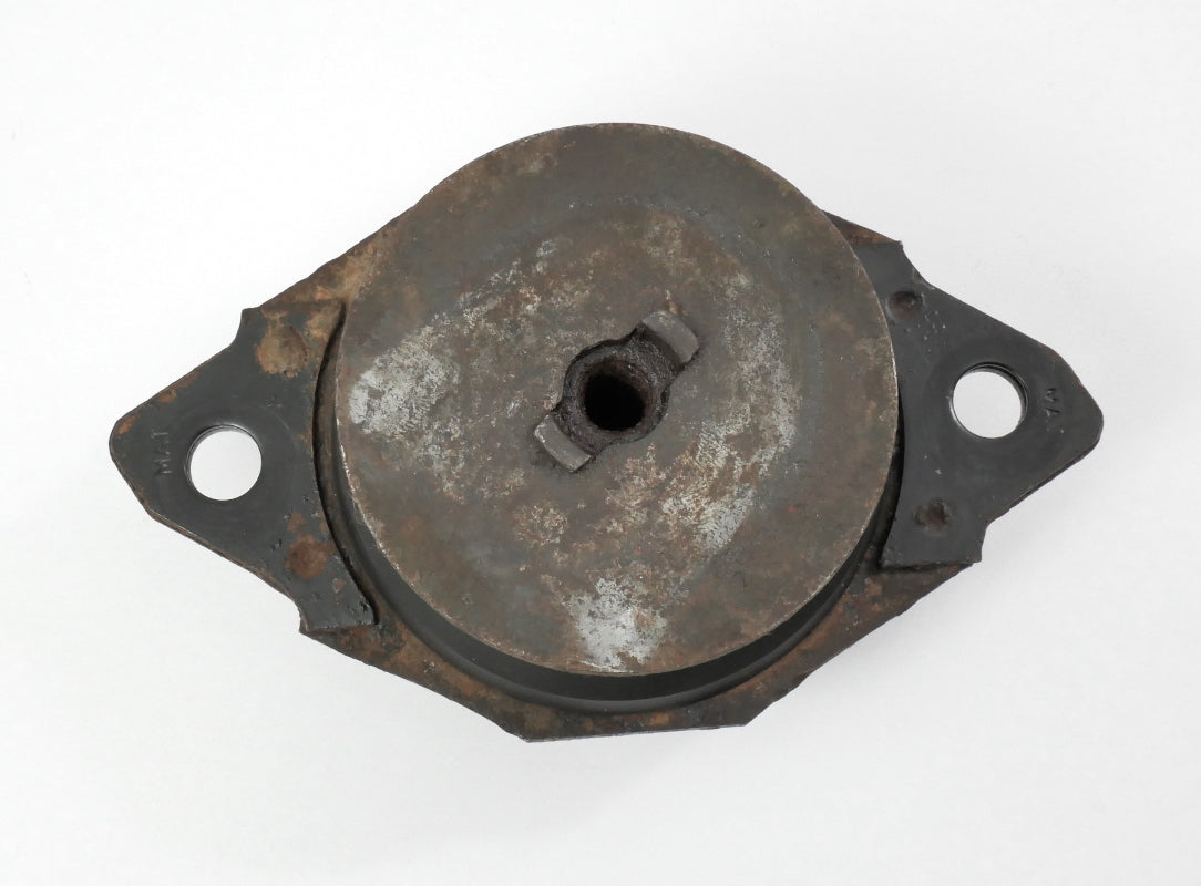 Transmission Mount Bushing 93-99 VW Jetta Golf GTI Cabrio MK3 2.0 357 199 383 A