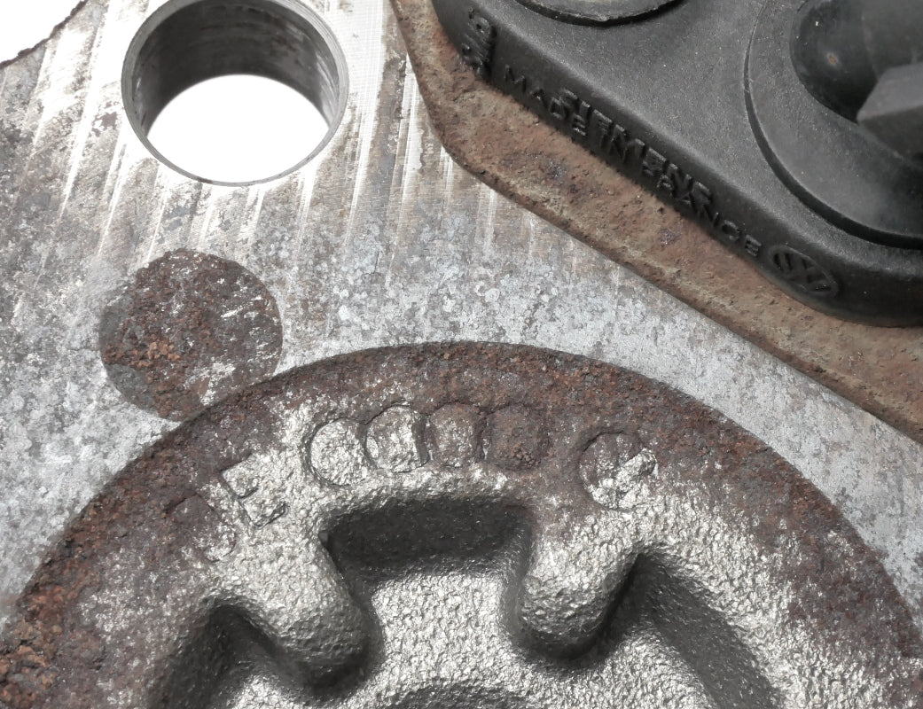 LH Rear Stub Axle Hub Bearing Spindle 99-05 VW Jetta Golf GTI MK4 Beetle Audi TT