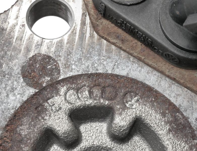 LH Rear Stub Axle Hub Bearing Spindle 99-05 VW Jetta Golf GTI MK4 Beetle Audi TT