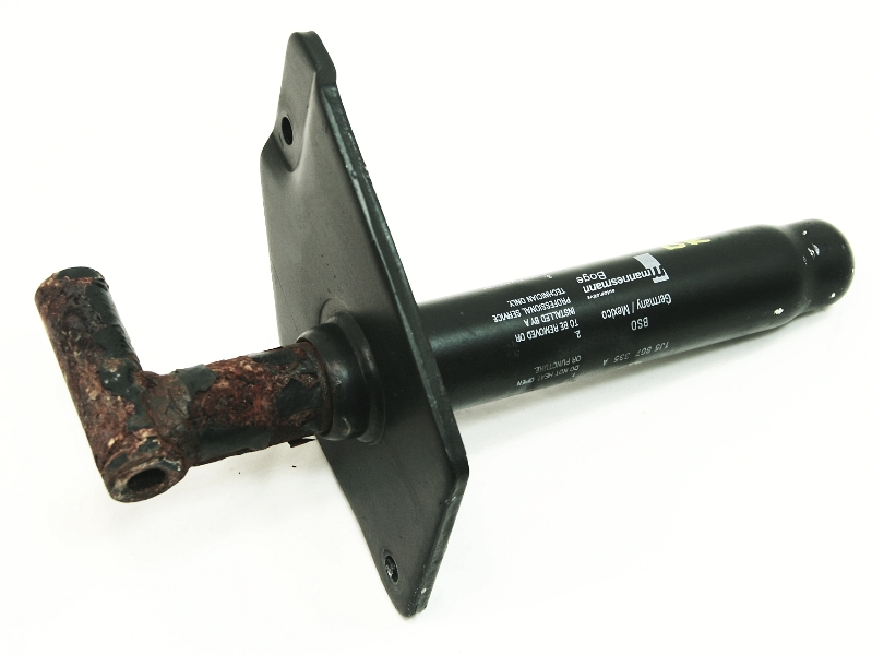 LH Rear Bumper Impact Shock Mount Bracket 99-05 VW Jetta MK4 Sedan 1J5 807 335 A