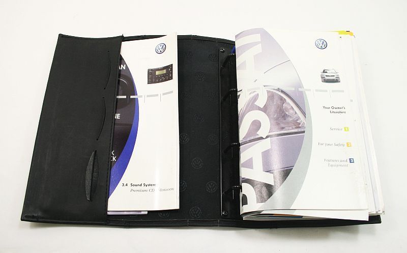 Owners Manual Books 2002 VW Passat Sedan B5 B5.5 - Genuine