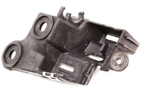 RH Front Side Skirt Mount Bracket 01-05 Audi Allroad - 4Z7 853 232