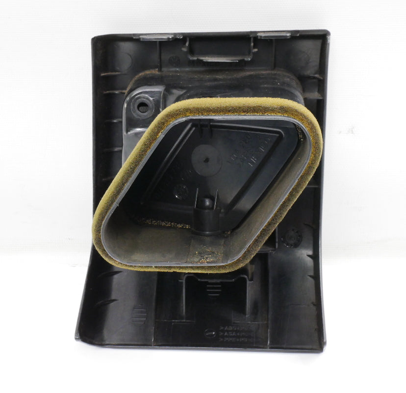 RH Passenger Dash Vent 93-99 VW Jetta Golf GTI Cabrio MK3 - Genuine 1H6 819 704