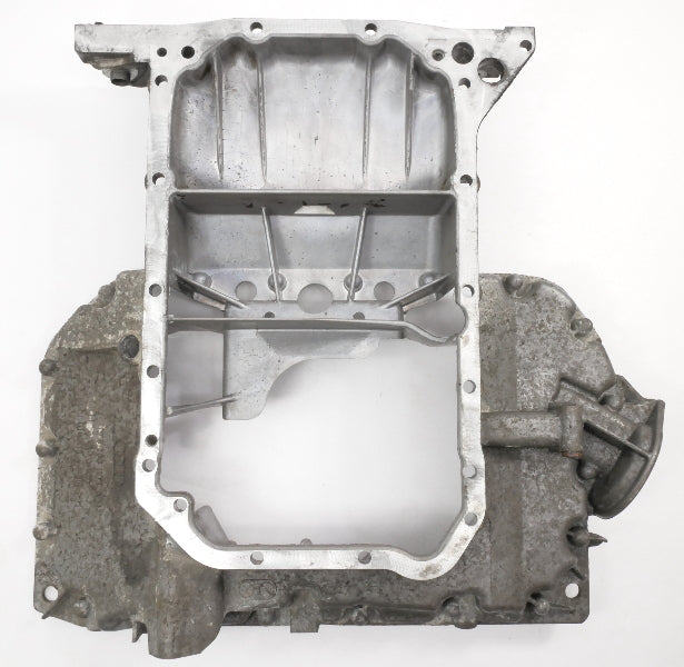 Upper Oil Pan 98-05 Audi A4 A6 VW Passat B5 2.8 V6 AHA ATQ - 078 103 603 AM
