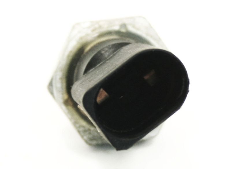 Oil Pressure Sensor Switch VW Jetta GTI Golf Audi A4 A3 2.0T 2.5 - 06D 919 081 B