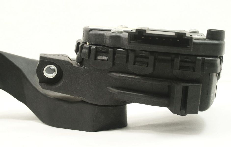 Accelerator Gas Pedal VW Passat Audi A4 A6 Allroad B5 B5.5 C5 - 8D1 723 523 L