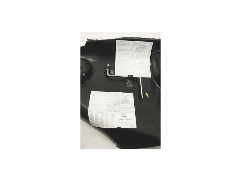 RH Kick Fuse Panel Cover 97-03 Audi A8 S8 D2 - Genuine - 4D1 867 266 G