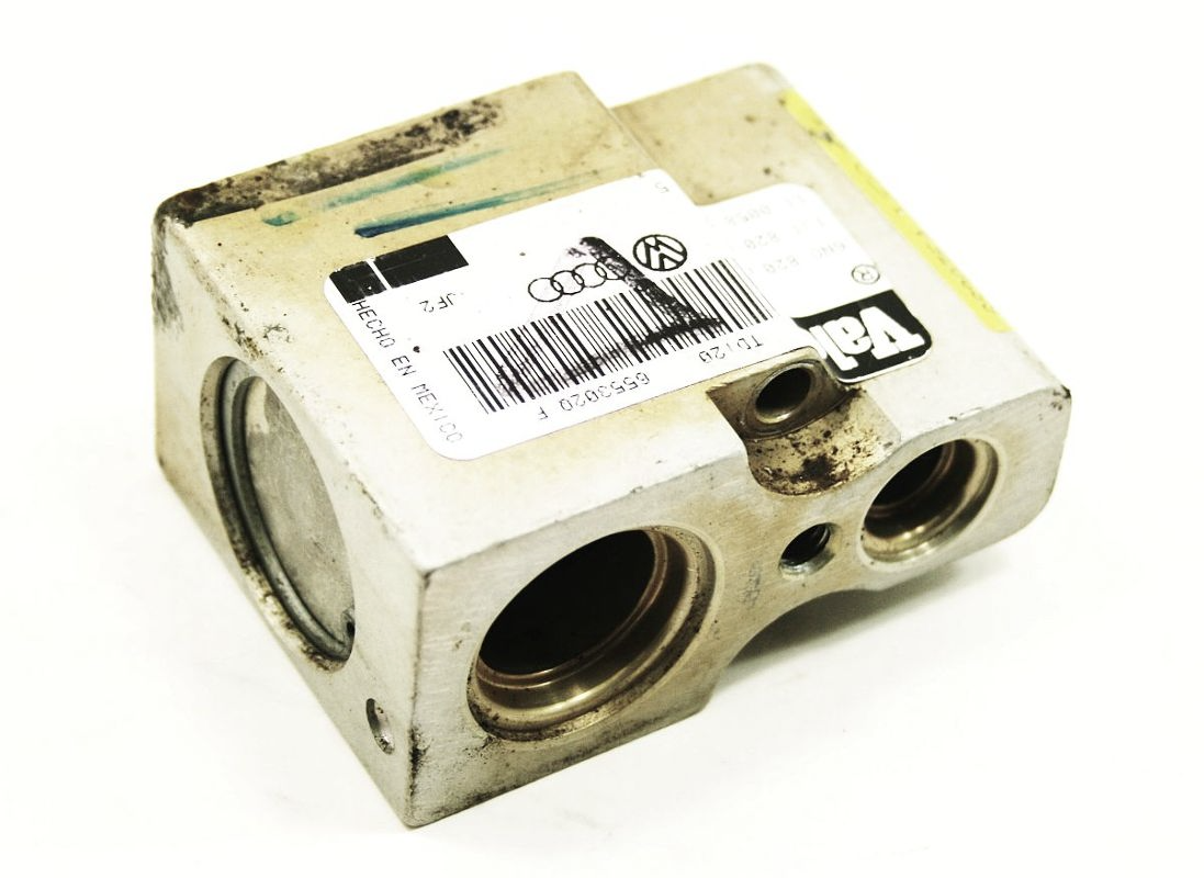 AC A/C Expansion Valve 93-99 VW Jetta Golf GTI Cabrio MK3 Genuine - 1H1 820 103