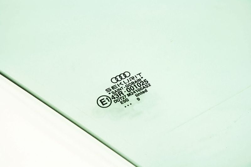 RH Front Door Quarter Corner Window Glass 00-06 Audi TT MK1 Coupe - Genuine