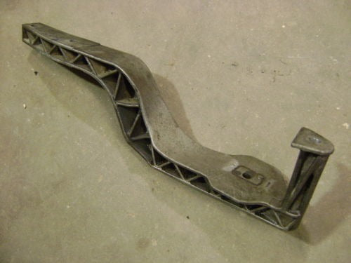 Front Differential Mount Cross Member Bracket Audi 90 Quattro - 8A0 599 289 A