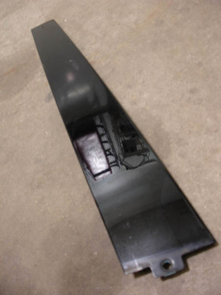 RH Rear Exterior B Pillar Upper Door Window Trim 98-01 VW Passat B5 Wagon