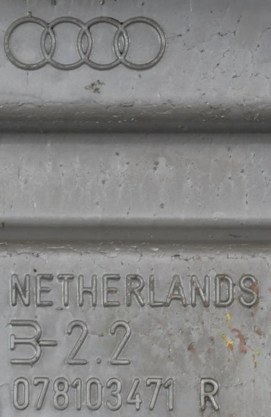 LH Engine Valve Cover Audi A4 A6 C5 VW Passat B5 2.8 V6 - OEM - 078 103 471 R