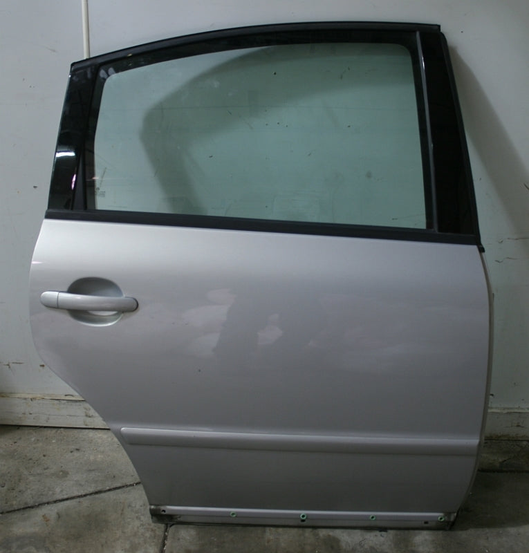 RH Rear Door Shell Skin Assembly 98-01 VW Passat Sedan B5 - LB7Z Silver