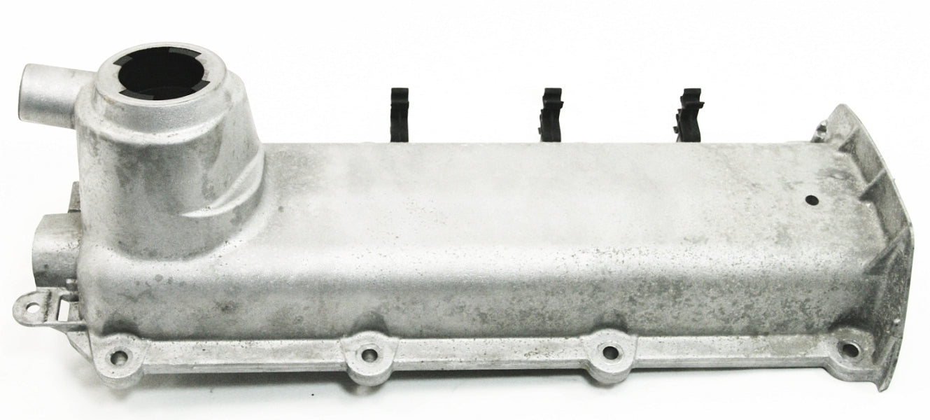 Aluminum Valve Cover VW Jetta Golf MK4 Beetle 2.0 AZG AVH BEV BBW 06A 103 475 AP