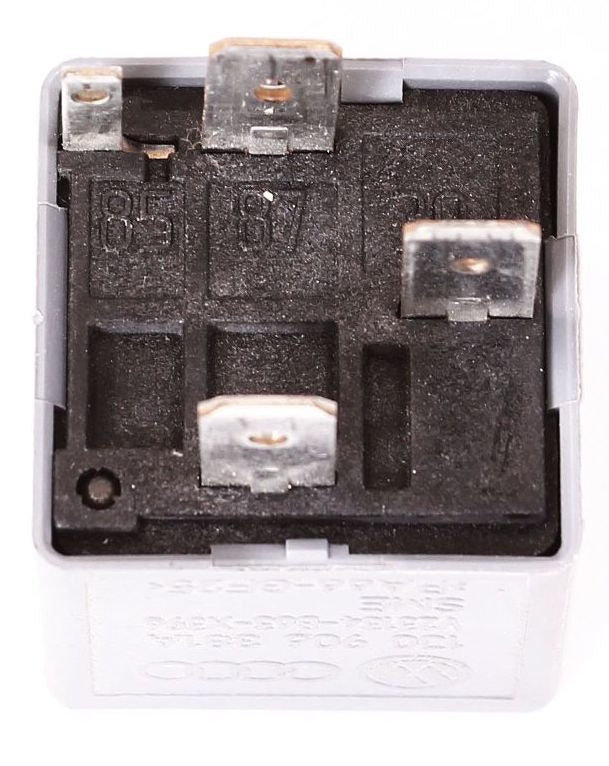 ECU Power Supply Relay # 109 VW Jetta Golf MK4 Beetle TDI Genuine 1J0 906 381 A