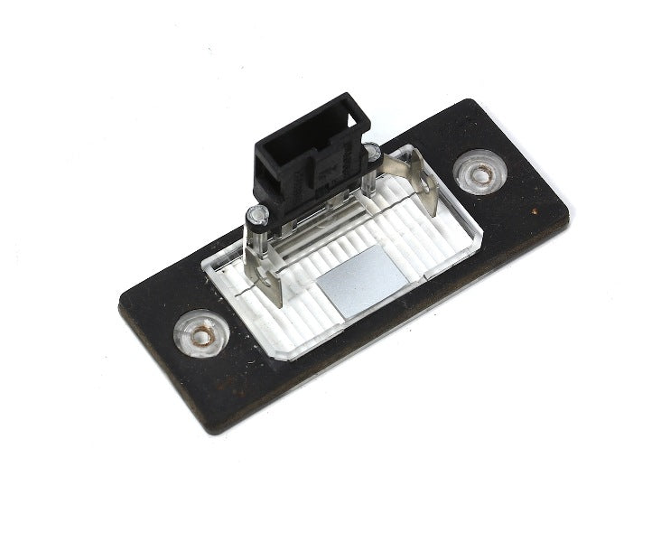 License Plate Trunk Light Lamp Lens 01-05 VW Passat Wagon B5.5 - 1J5 943 021 A