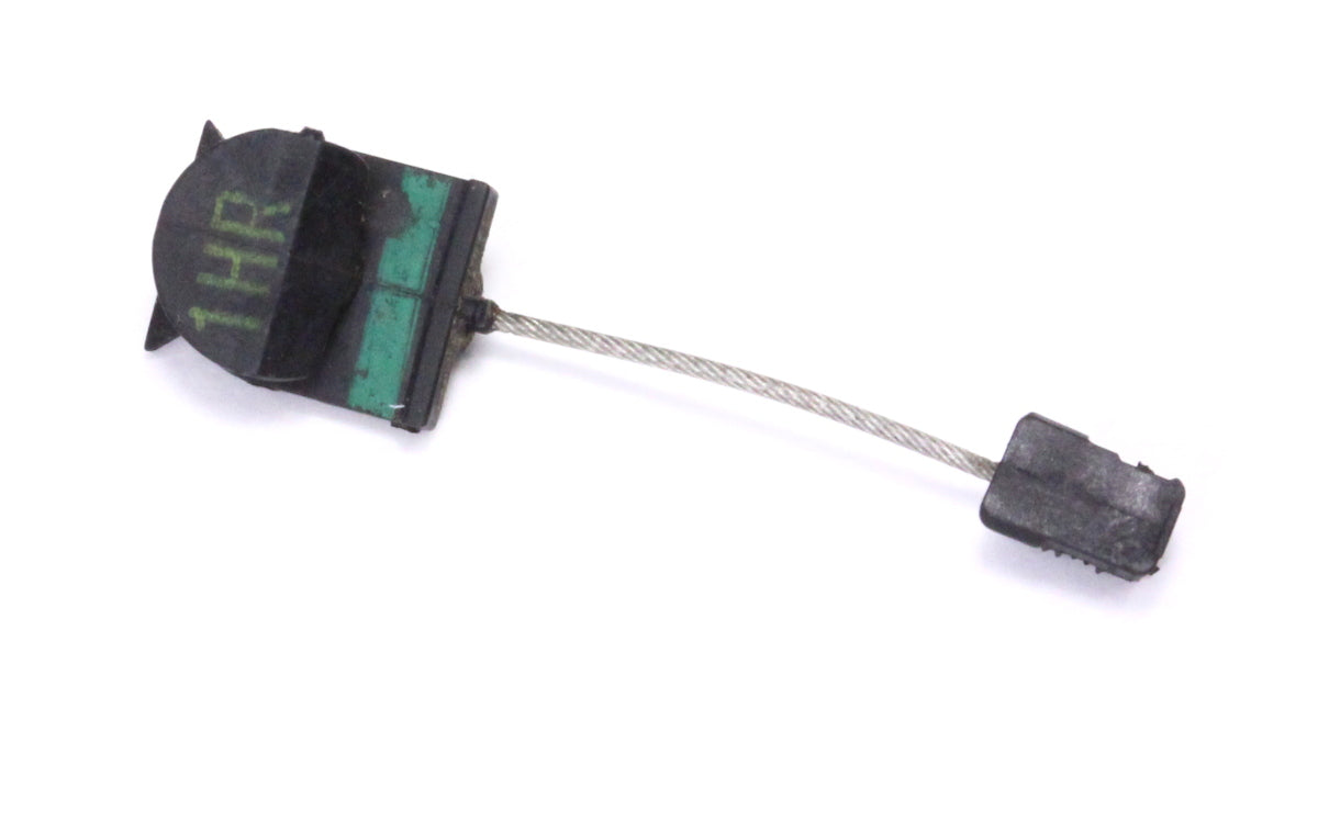 Rear Door Latch Handle Short Linkage Cable 98-05 VW Passat B5 - 1HR