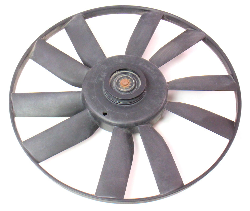 RH Cooling Fan Blade 93-99 VW Jetta Golf GTI Cabrio MK3 - Genuine - 1H0 119 113