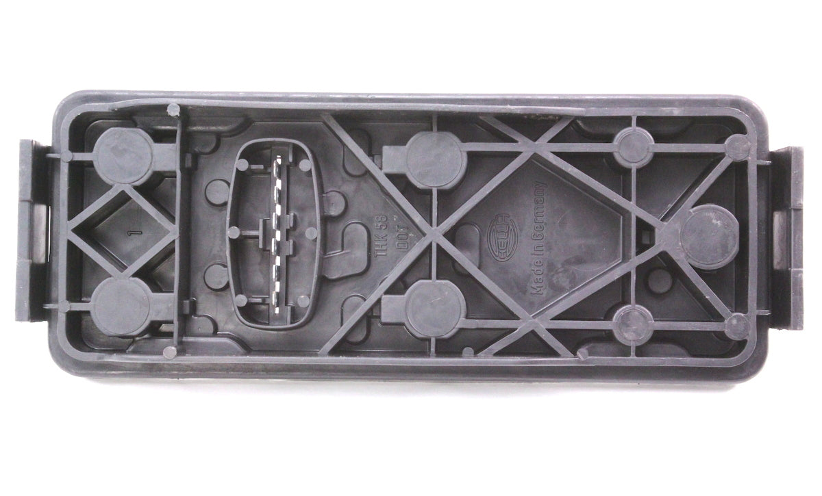 LH Tail Light Lamp Bulb Tray Holder VW Vanagon T3 80-91 Taillight - 251 945 257