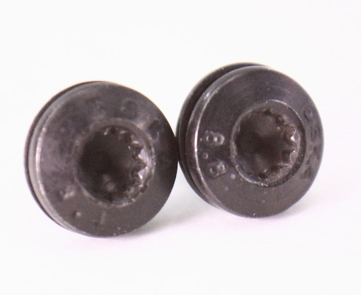 2x Door Latch Bolts Screws VW Jetta Golf MK4 Beetle Passat B5 Audi A4 A6 Allroad