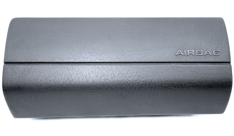 RH Airbag Dash Panel Cover 94-99 VW Jetta Golf GTI Cabrio MK3 - 1HM 880 261 E