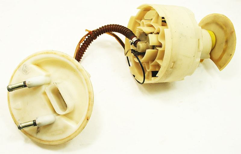 Fuel Pump Gas 98-02 VW Passat B5 FWD - 8E0 906 087 D - Genuine
