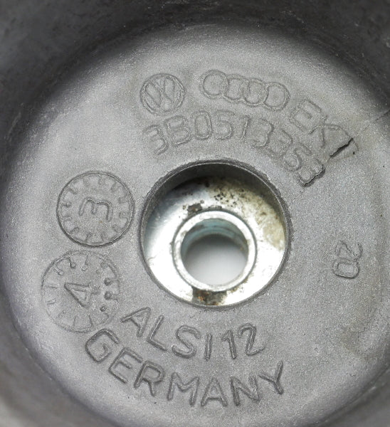 Rear Upper Shock Mount Bracket 98-05 VW Passat B5 B5.5 - FWD - 3B0 513 353