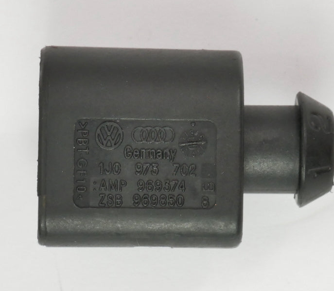 2 Pin Pigtail Plug Wiring Connector VW Jetta Golf MK4 MK5 B5 Beetle 1J0 973 702
