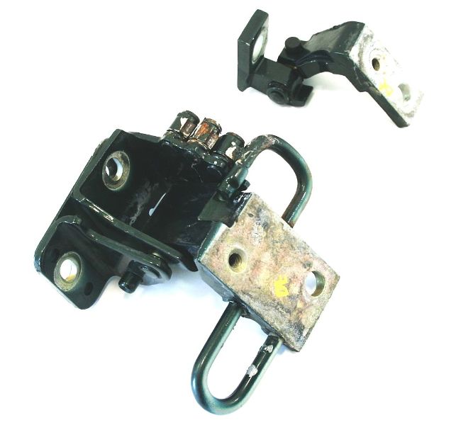 RH Front Door Hinges 98-05 VW Passat B5 Jetta Golf MK4 A6 - LC6M 4B0 831 412 B