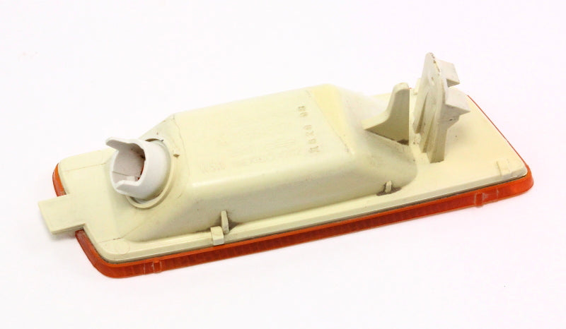 LH Bumper Side Marker Light Lamp 05-10 VW Jetta Rabbit GTI MK5 - 1K5 945 071 A