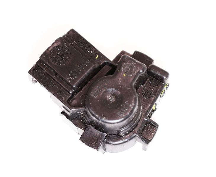 LH Inner Taillight Bulb Socket Holder 05-10 VW Jetta MK5 - Genuine - 1K5 945 259