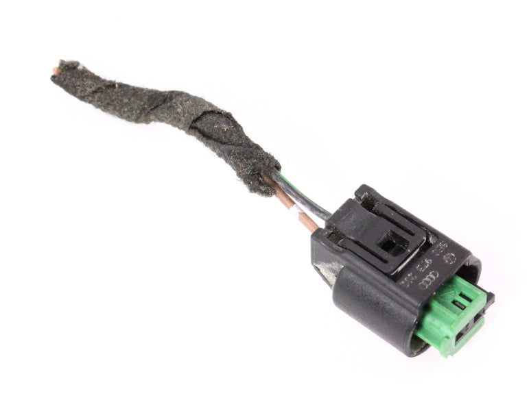 Heated Washer Nozzle Pigtail Plug 05-13 VW Jetta Rabbit GTI MK5 MK6 8E0 973 202