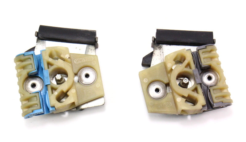 LH Front Window Regulator Clip Mounts Bracket 06-10 VW Passat B6 - Genuine