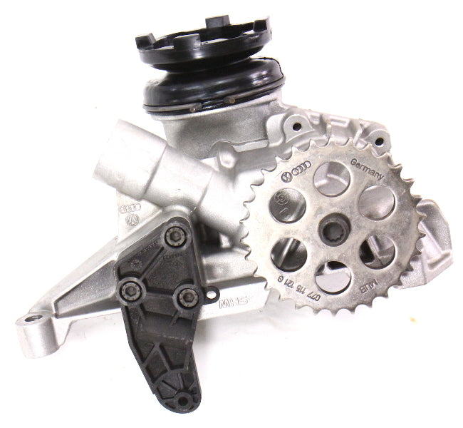 Engine Oil Pump 04-06 VW Phaeton 4.2 V8 - Genuine