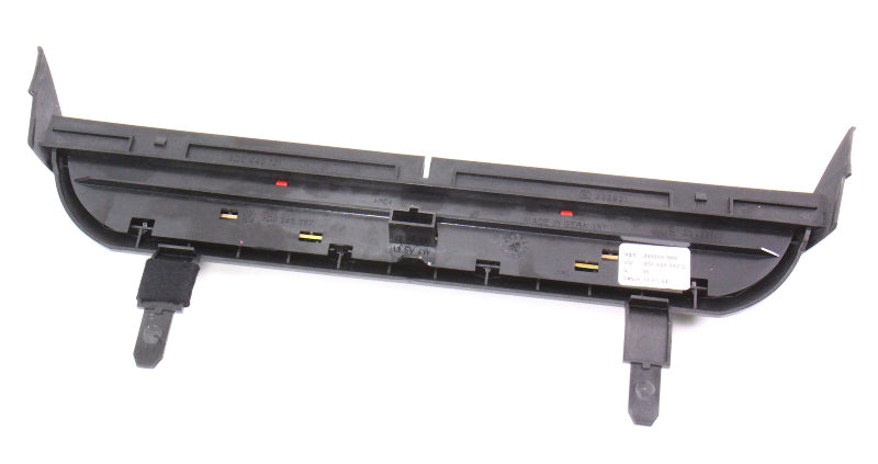 Third Center Window Brake Light 04-06 VW Phaeton - 3D0 945 097 D