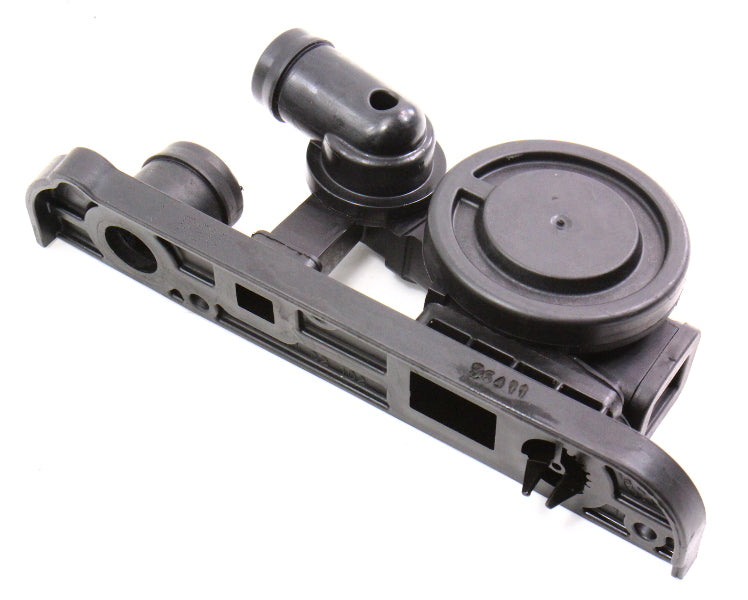 PCV Crank Breather VW Passat Jetta GTI Audi TT A3 Eos BPY 2.0T - 06F 129 101 F