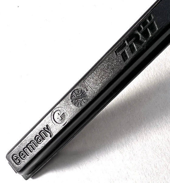 Brake Reservoir Fluid Level Sensor Audi A4 A6 S6 C5 VW Passat B5 - 32662510