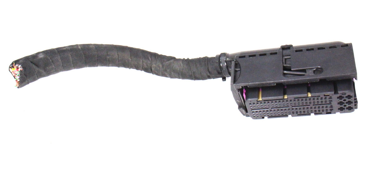 ECU ECM Wiring Plug Pigtail Connector 06-10 VW Passat B6 2.0T - 7L0 906 385 A