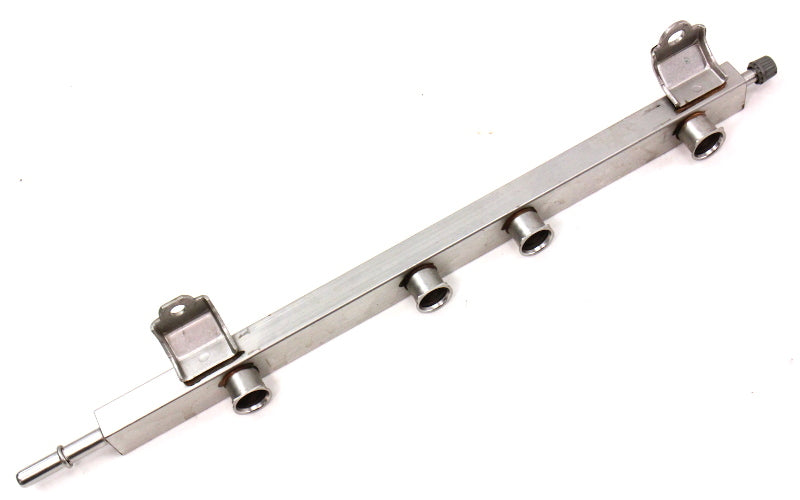 Fuel Injector Rail 04-05 VW Jetta Golf Beetle MK4 2.0 BEV - 06A 133 317 AJ