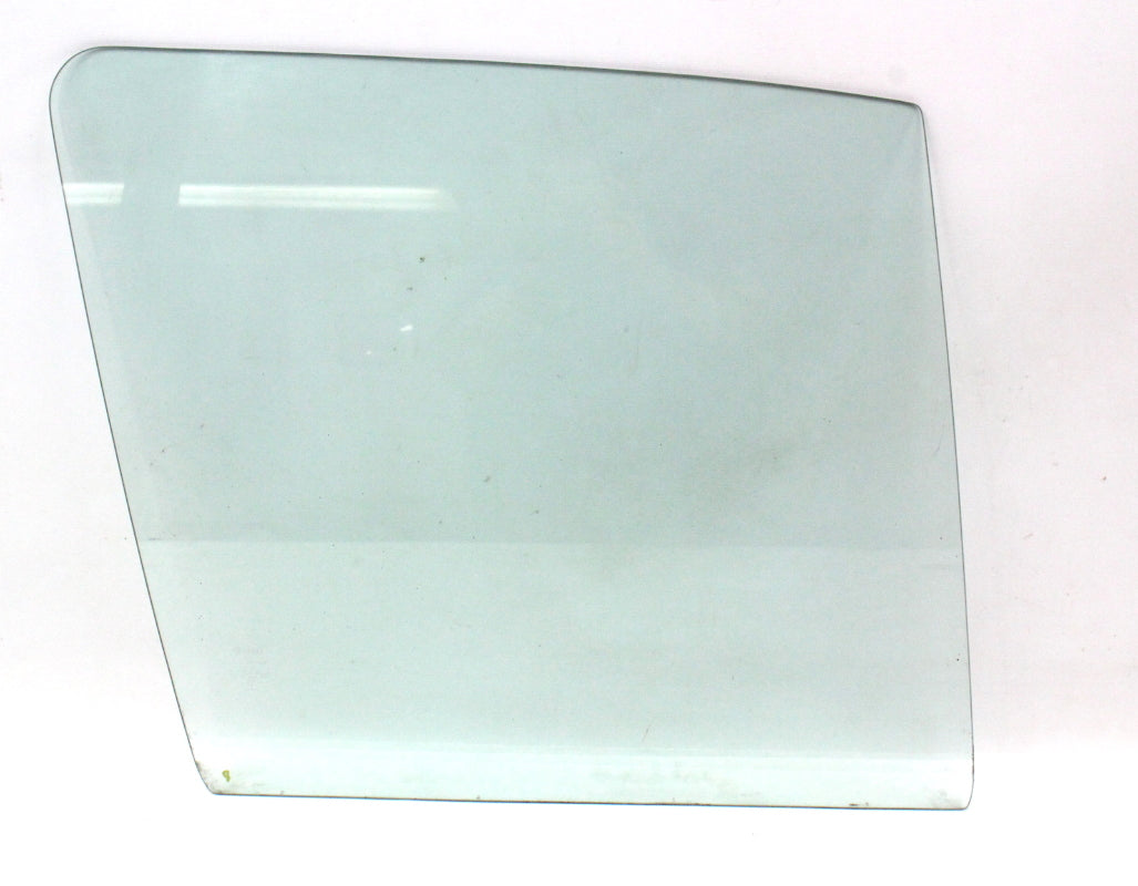 RH Front Door Window Glass 80-84 VW Jetta Rabbit Pickup Caddy MK1 - 4 Door