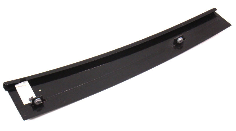 RH Rear Door Exterior Black B Pillar Trim Panel 04-06 VW Phaeton - 3D4 839 890 H